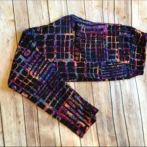 Lularoe tc colorful on black leggings